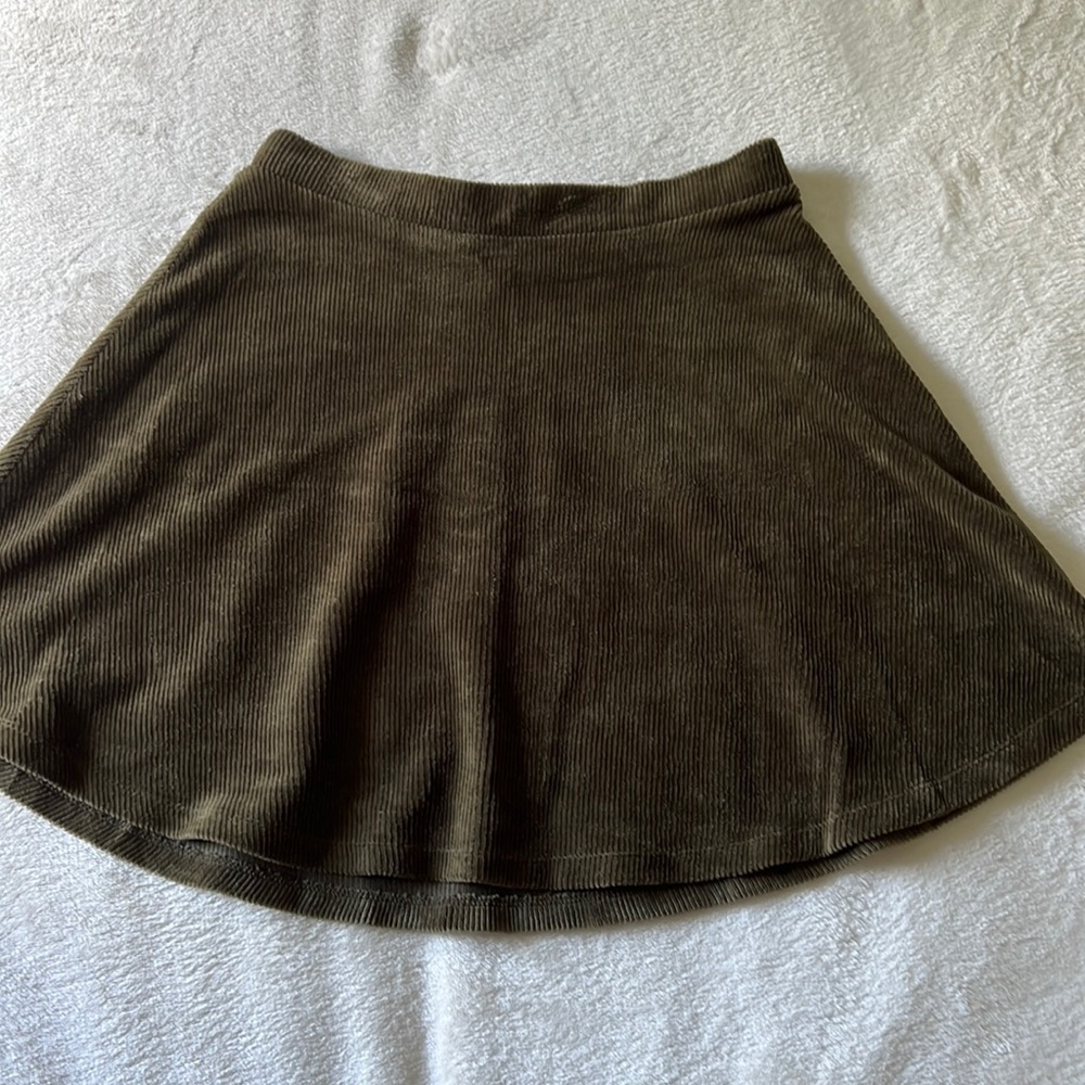 Army green forever 21 short skirt